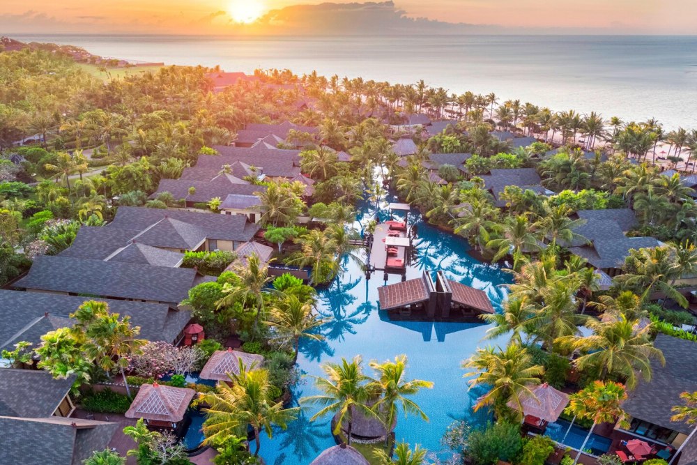 เดอะ เซนต์ รีจิส บาหลี รีสอร์ต (The St. Regis Bali Resort)